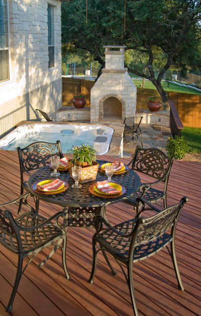 Open Porch Entertainment Area
