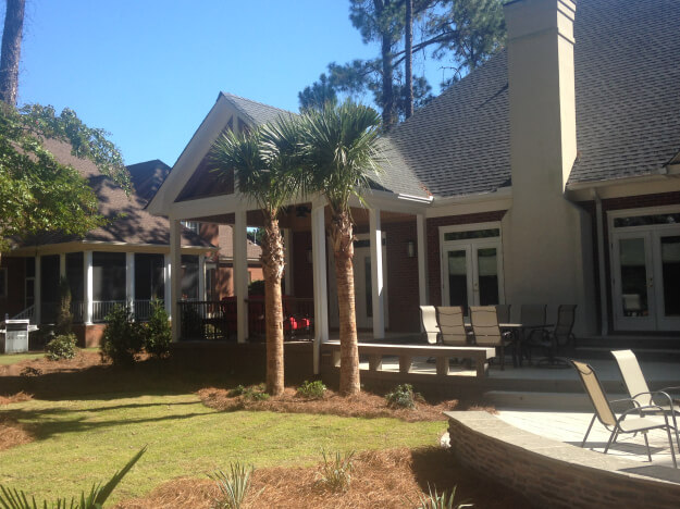 Outdoor oasis in NE Columbia