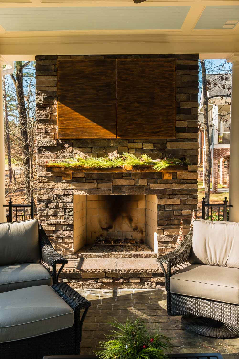Outdoor Fireplaces & Fire Pits