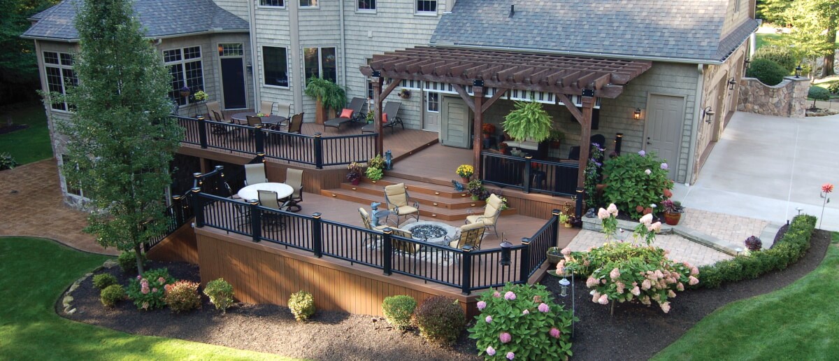 Wood deck addition for Columbia backyard update