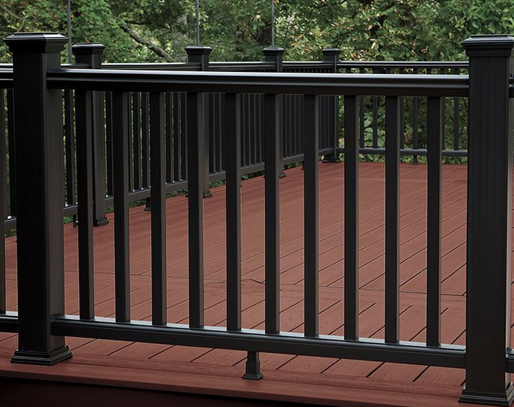 Charlotte Trex deck