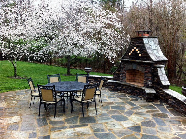 Can I Have A Flagstone Patio Installed In Winter Charlotte NC 1)