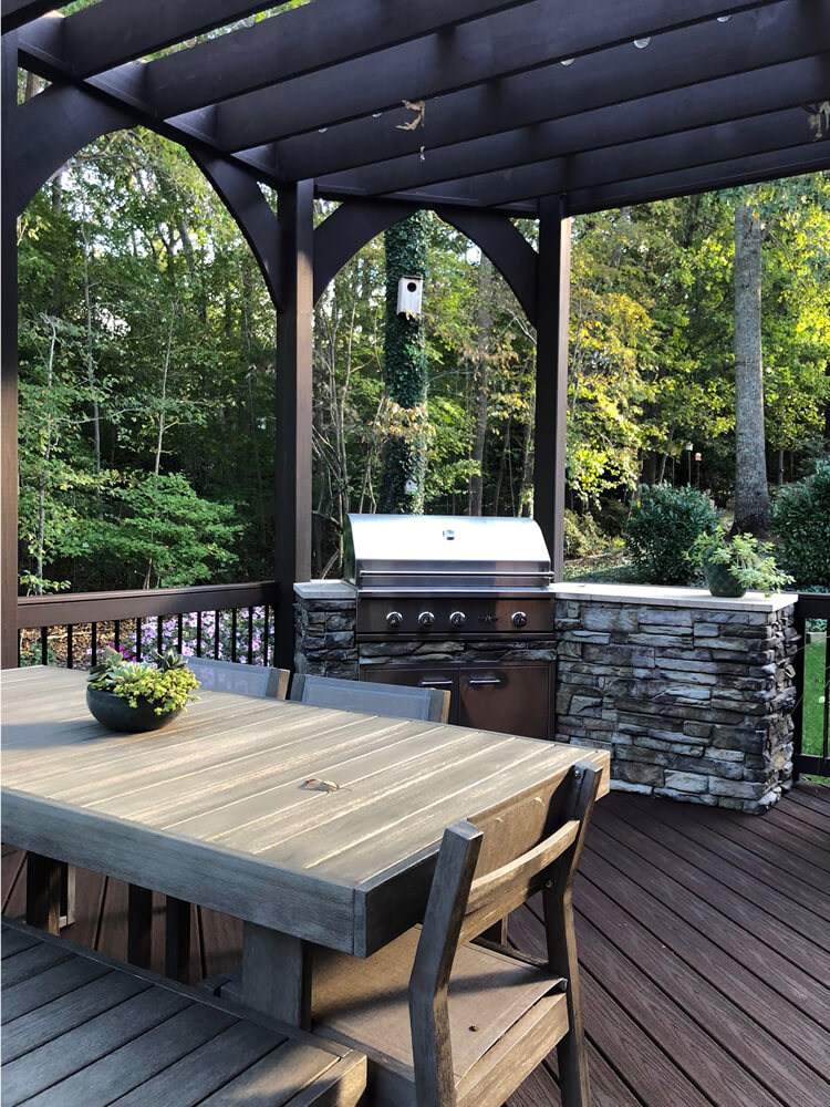 Custom outdoor kitchen trex deck and pergola