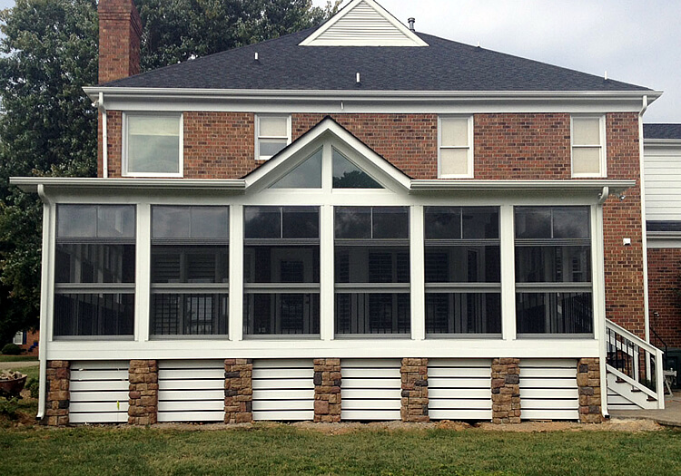 Screened Porch User for Holidays