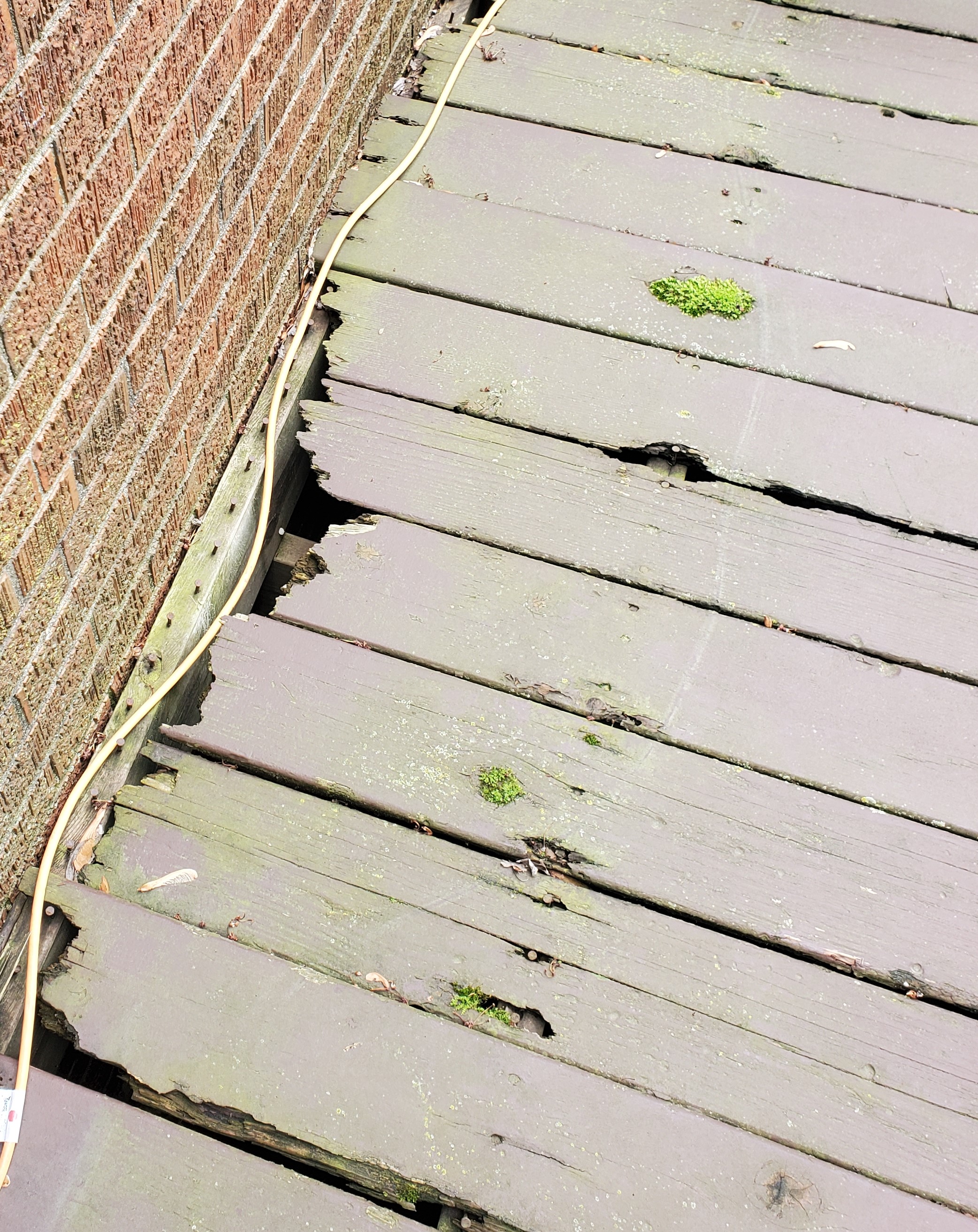 unsafe deck