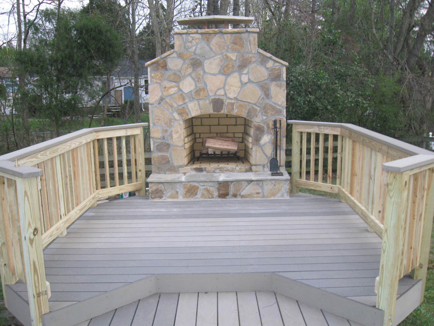 Composite & Vinyl Decks