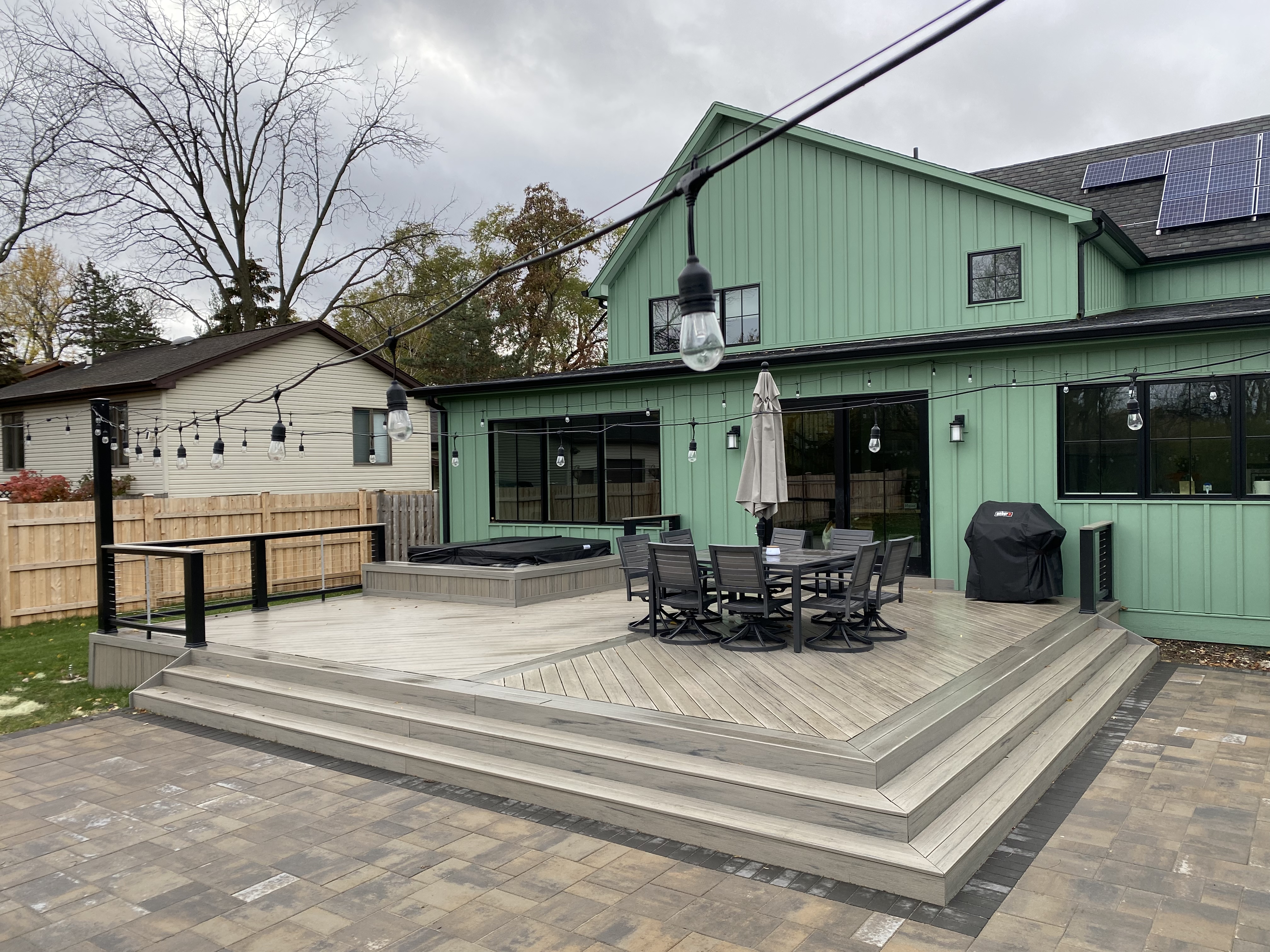 Composite & Vinyl Decks