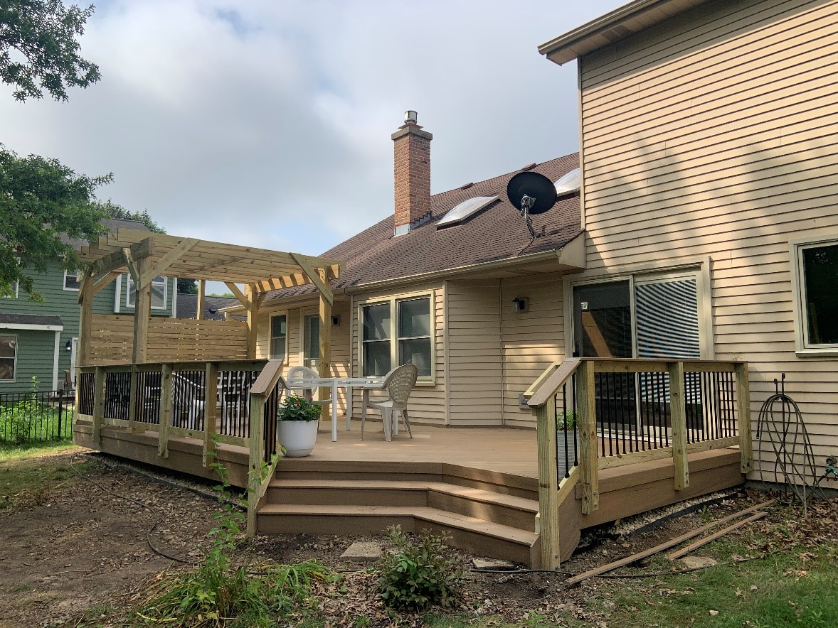 custom deck builder