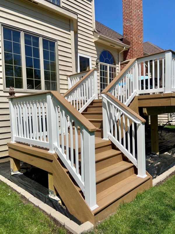 Chicagoland Custom Deck Builder