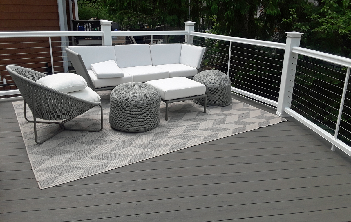 Deck with patio furniture