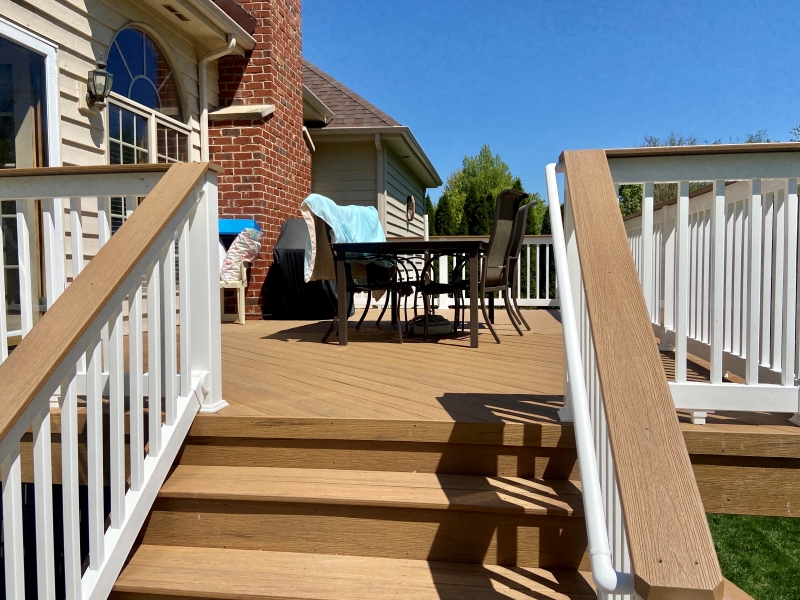 Naperville Composite Deck Builder
