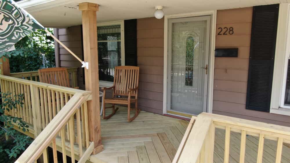 custom deck builder naperville