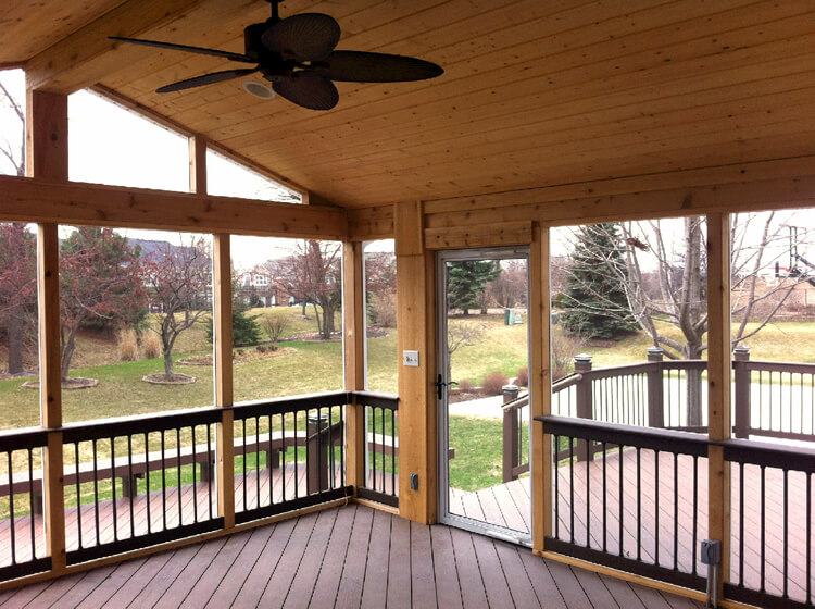 Custom screened porch in Aurora