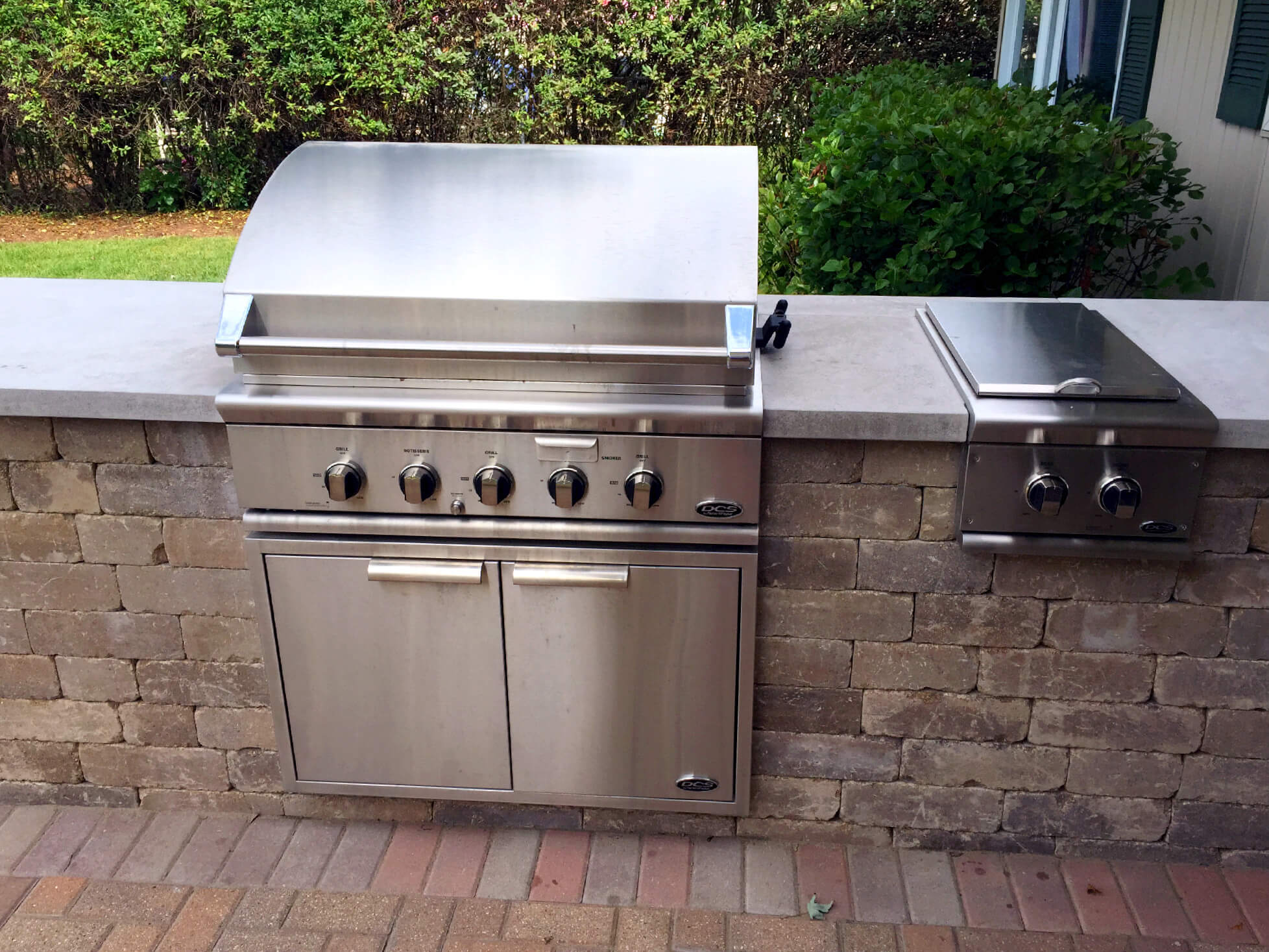 Custom outdoor kitchen