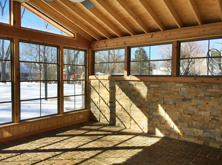screened in patio porch