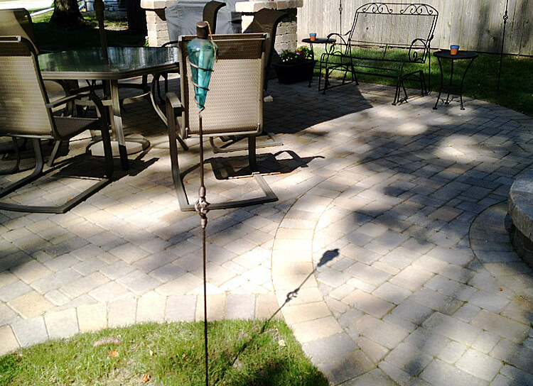 Soldiers Course Around Patio and Circle Inset