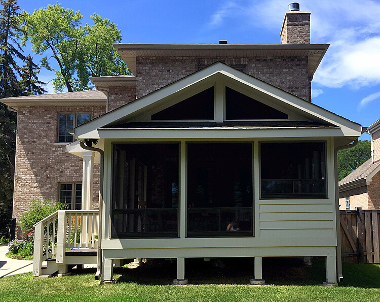 Chicagoland screened porch