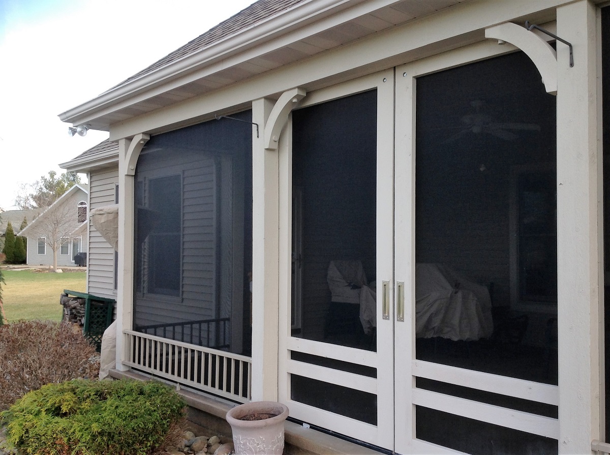 Fort Wayne Screened Porch Builders
