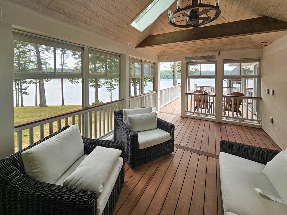 new enclosed deck