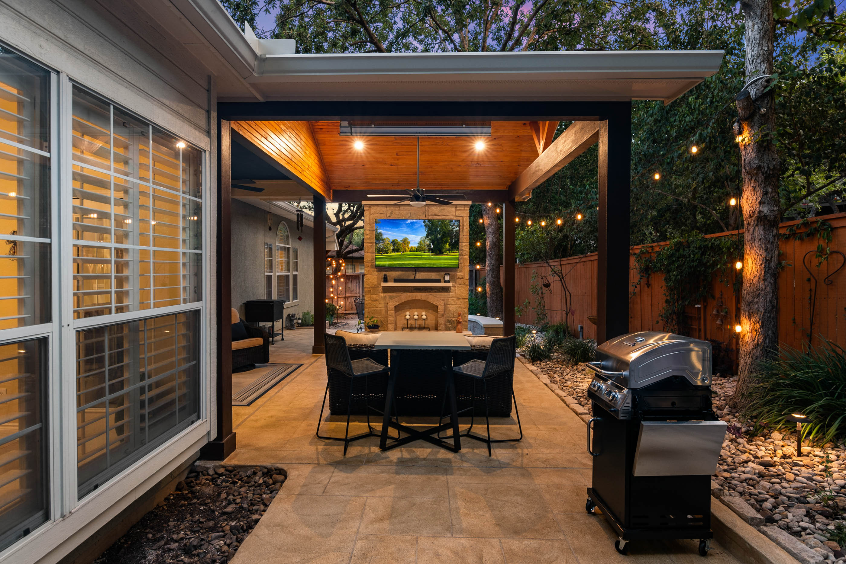 outdoor porch lighting