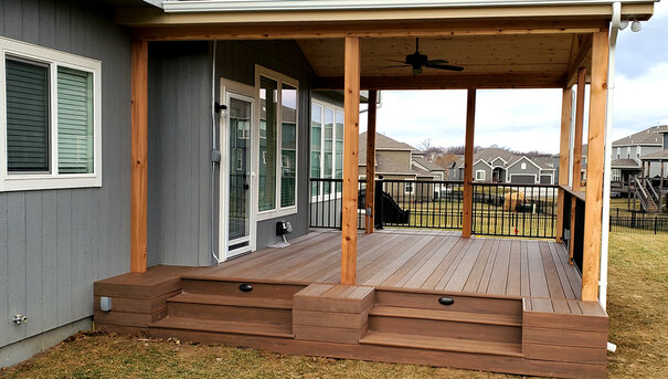summit porch with AZEK decking and aluminum railings