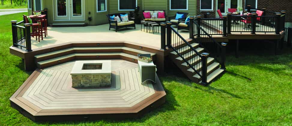 custom deck builder in Greenville SC