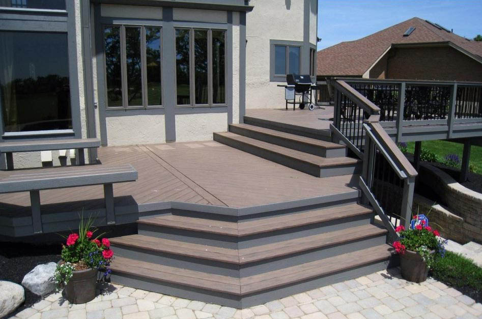 Composite & Vinyl Decks