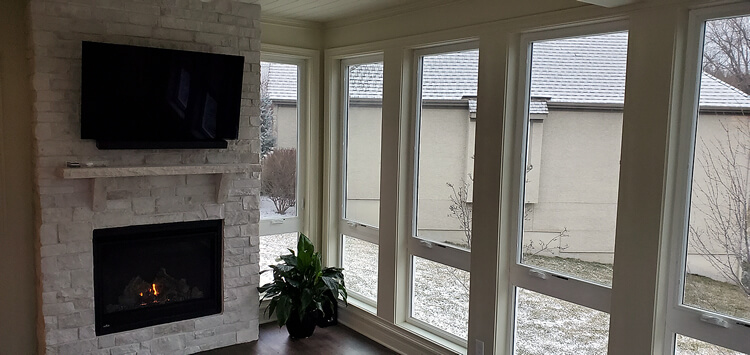 Leawood sunroom Posh custom sunroom.