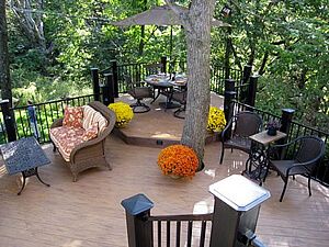 Custom multi-level deck