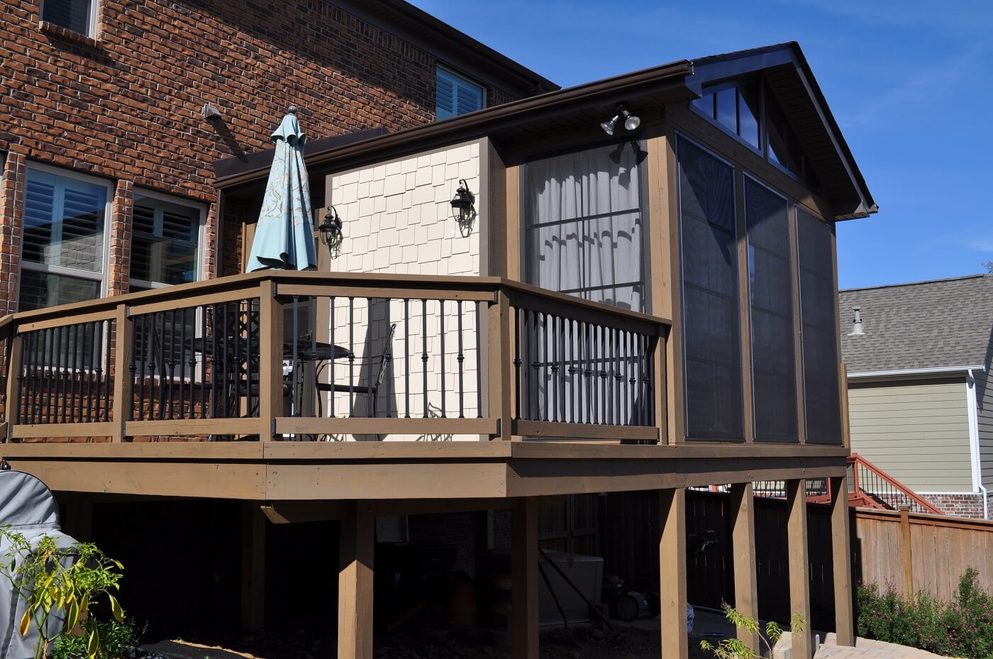 Custom eze breeze porch