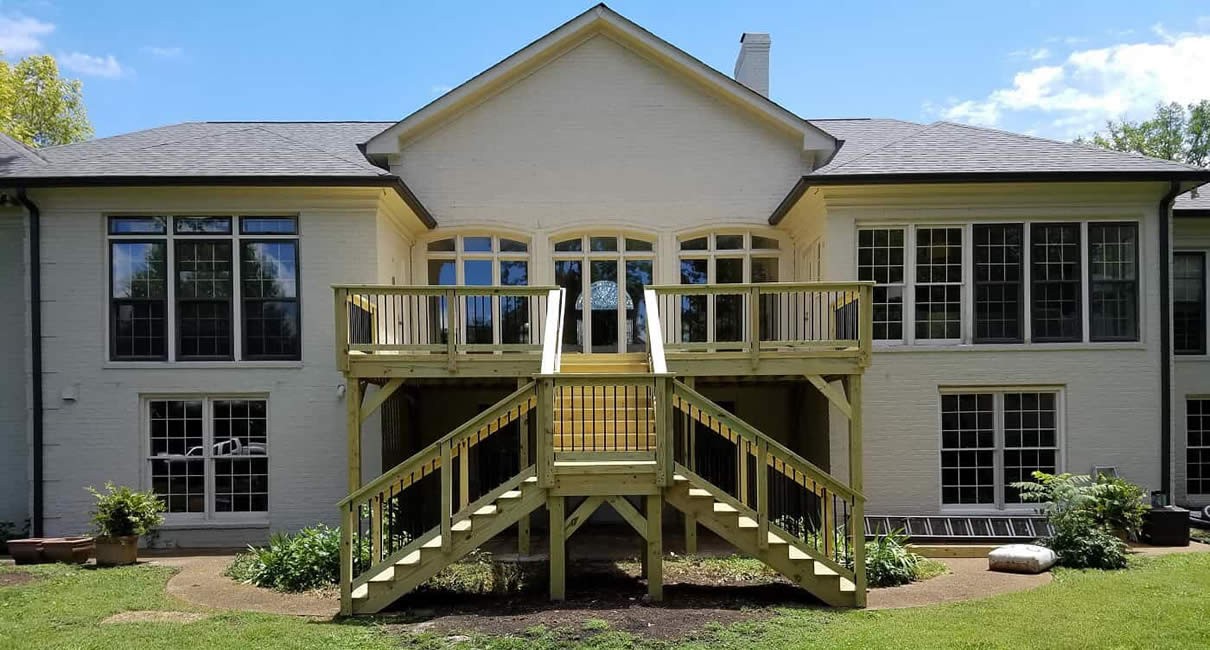 custom wood decks vs composite decks