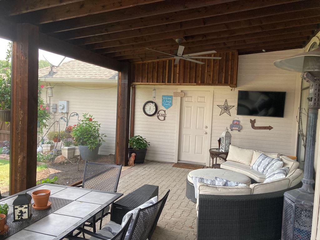Carrollton TX Screened Porch