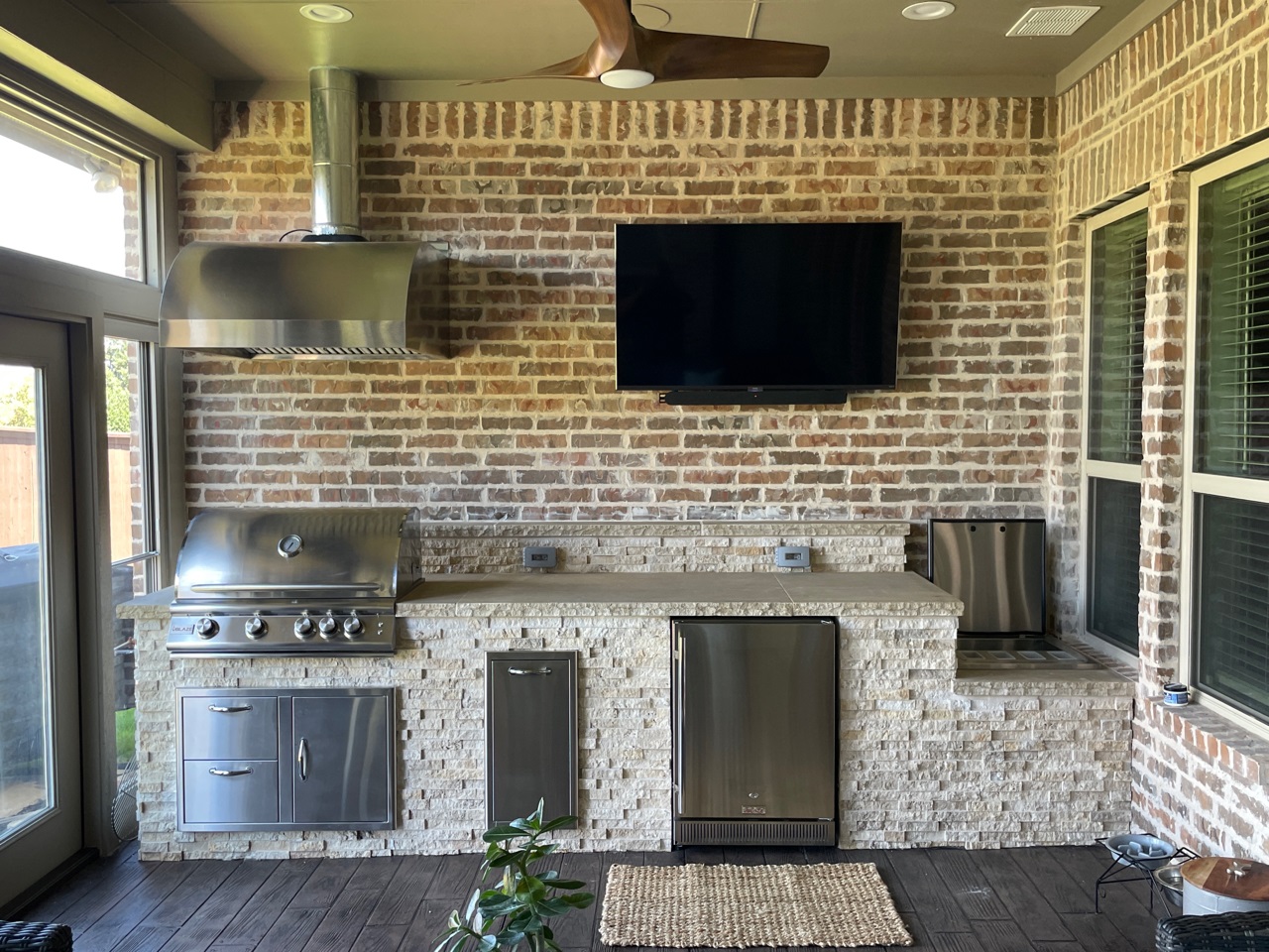 Argyle TX outdoor kitchen