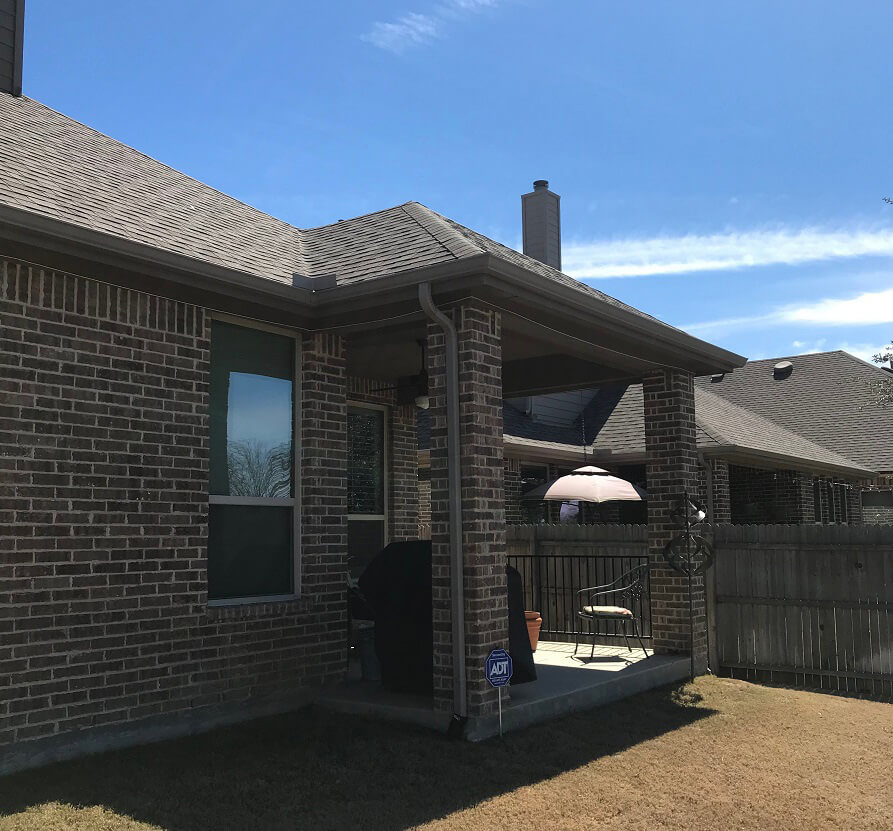 Before-Archadeck-transformed-their-existing-covered-patio