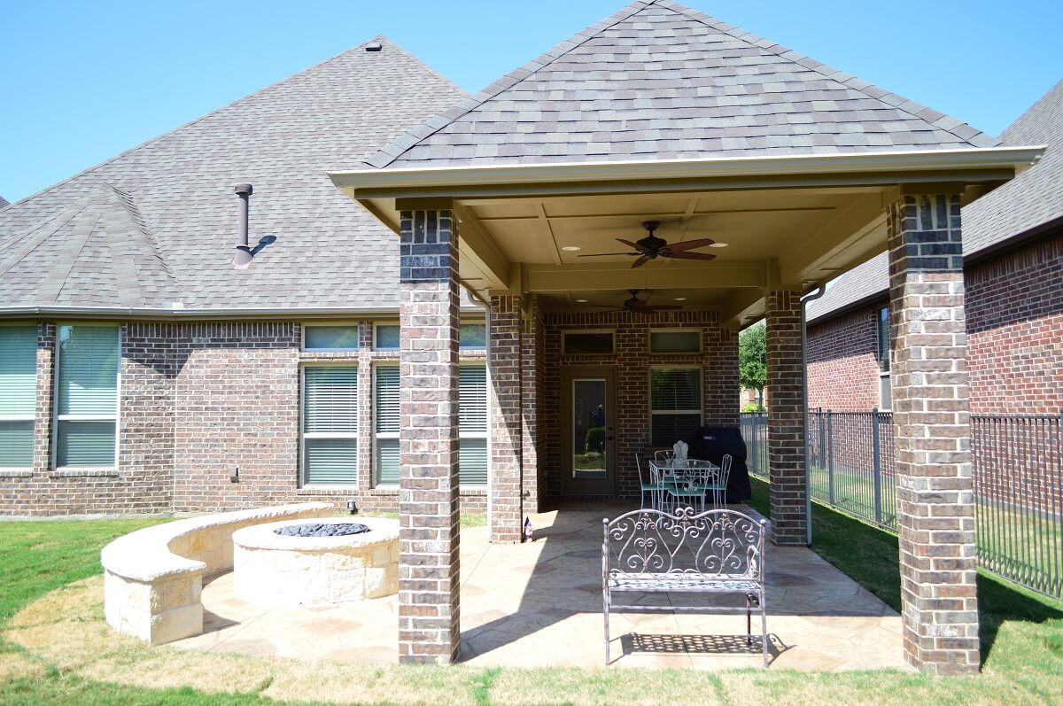 The-covered-patio-appears-original-to-the-home