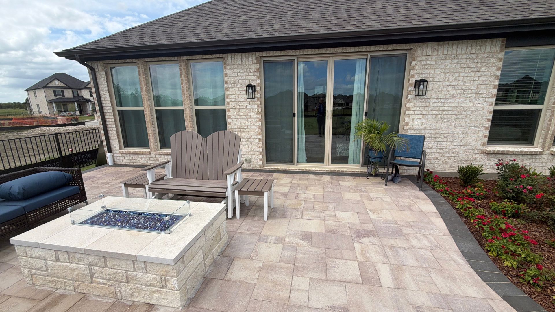 patio with custom gas fire pit