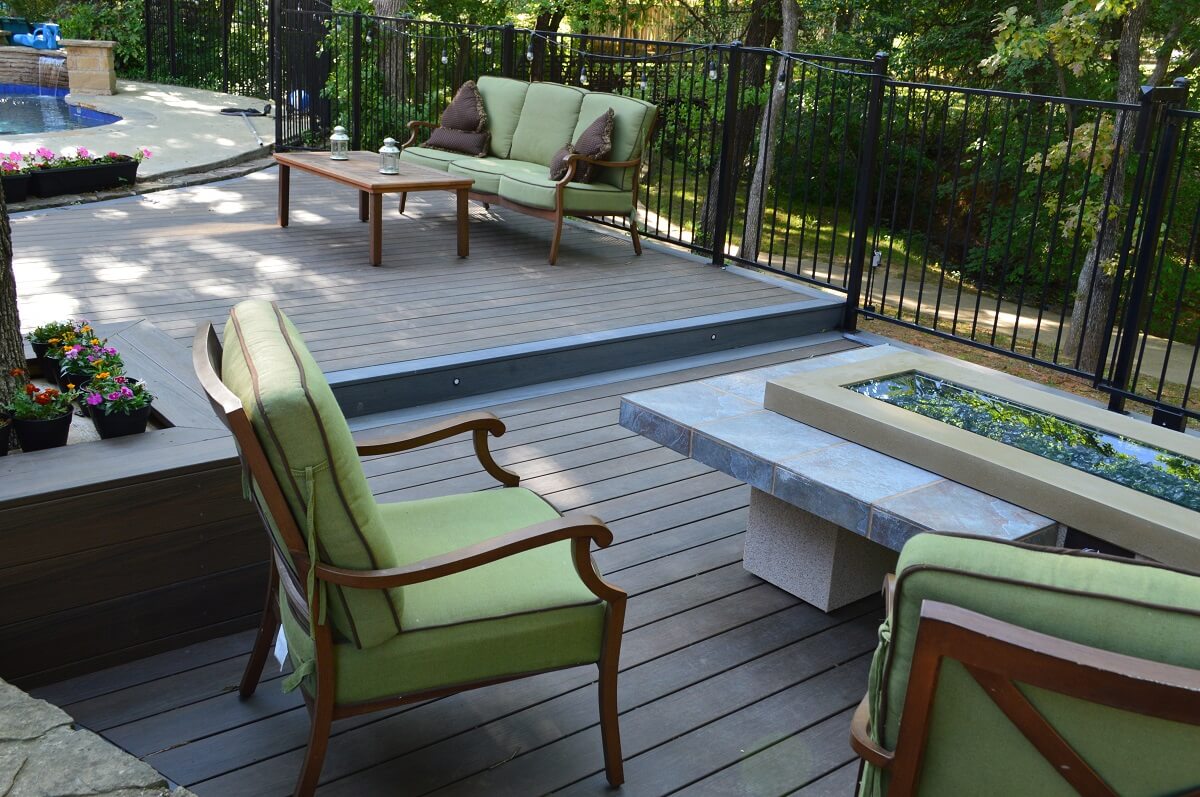 Custom-outdoor-kitchen-in-Dallas