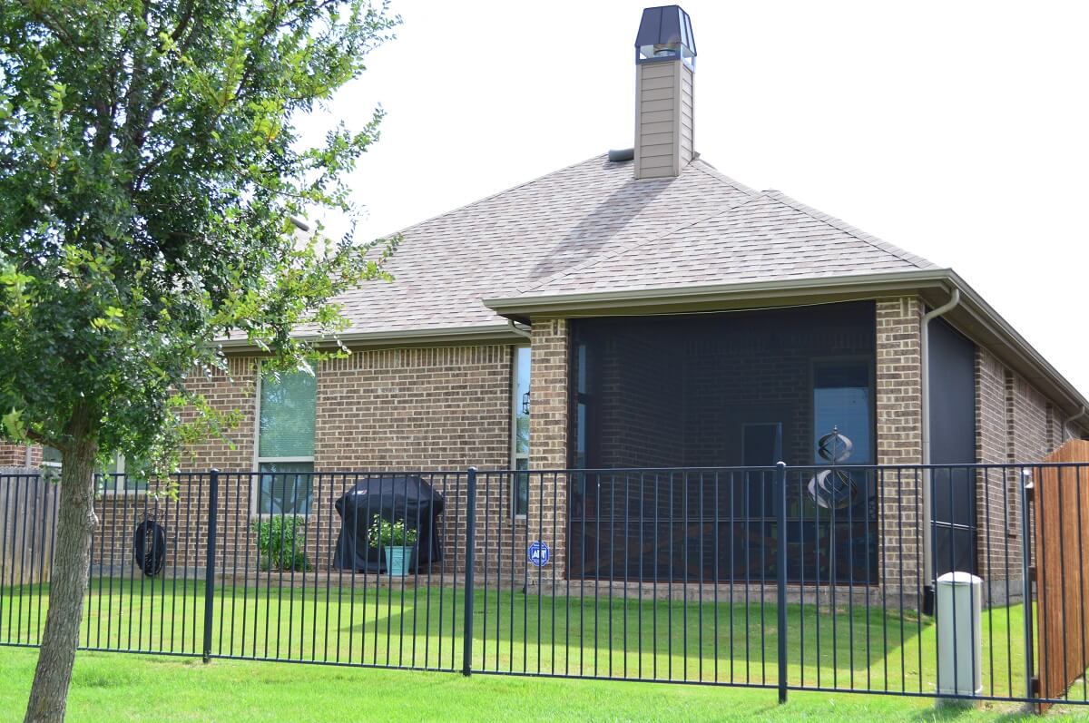Screened-porch-magic-in-Southlake-TX
