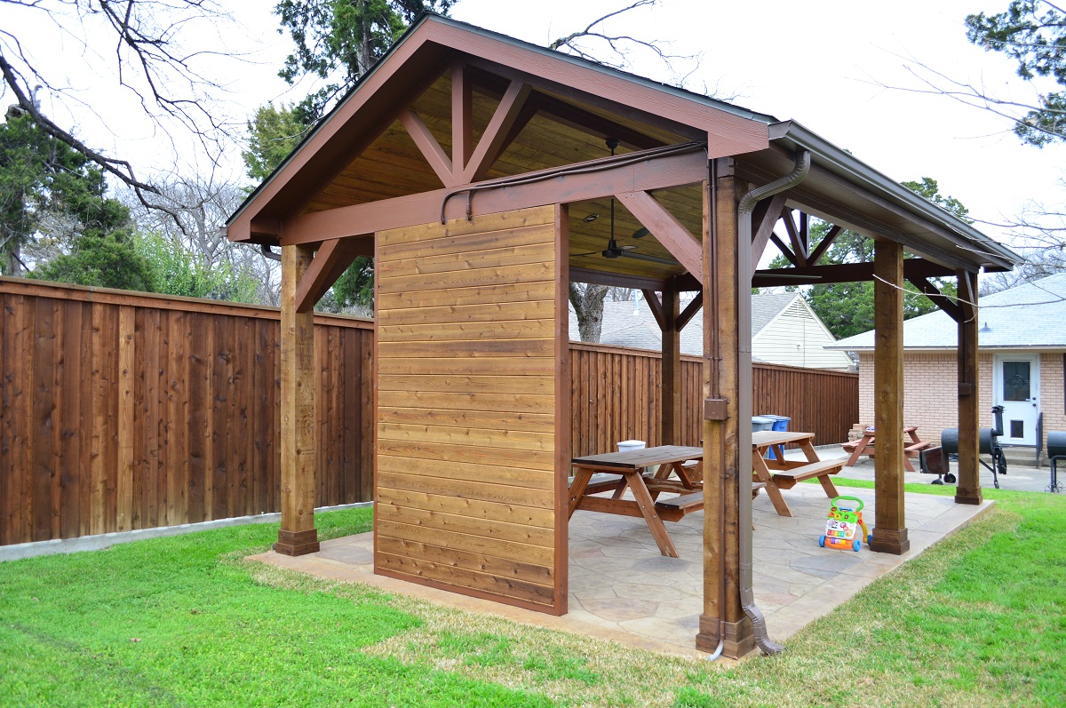 Dallas Backyard Cabana Builder.