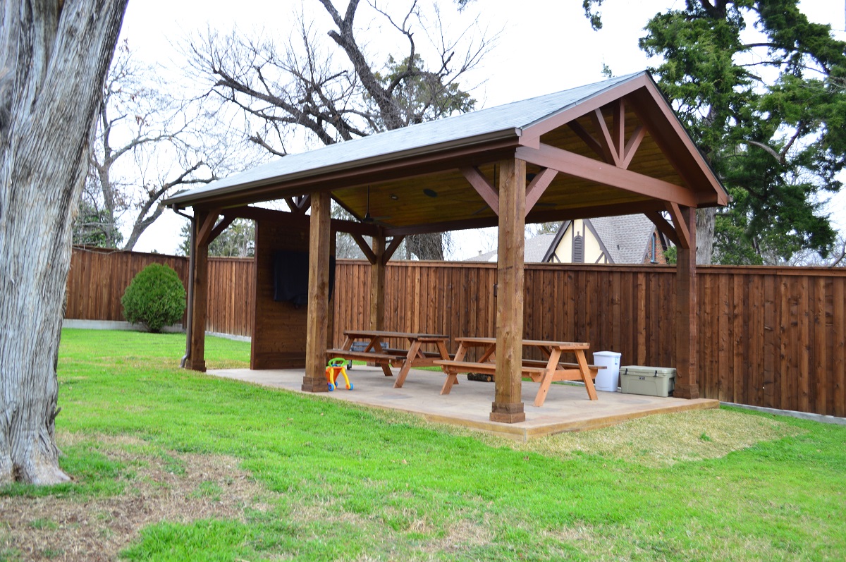 Dallas Backyard Cabana Builder.