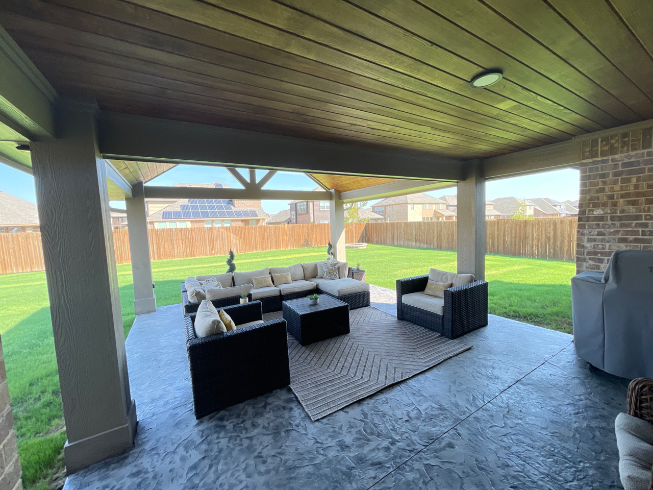 mesquite tx covered patio under deck space