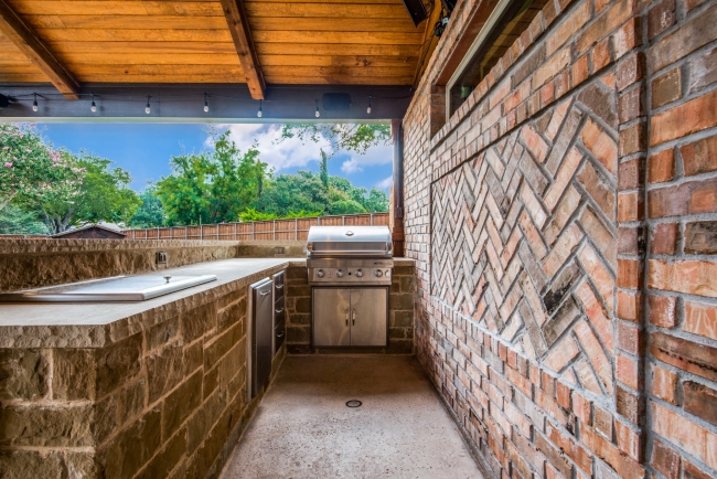 plano covered patio and outdoor kitchen