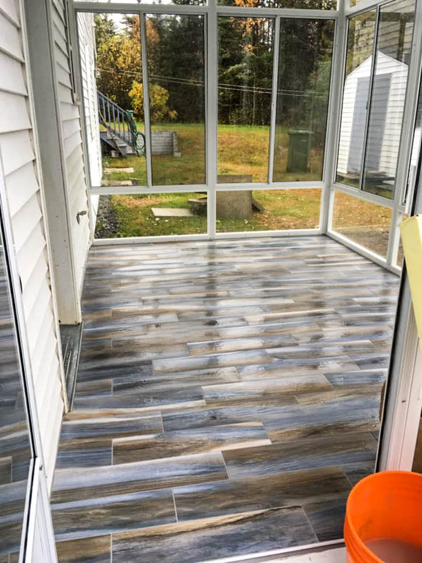 three season sunroom with entertainment area