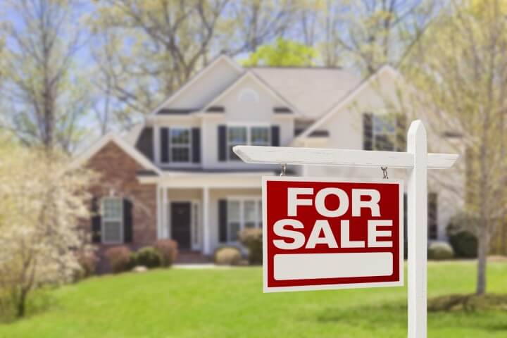 home with for sale sign 
