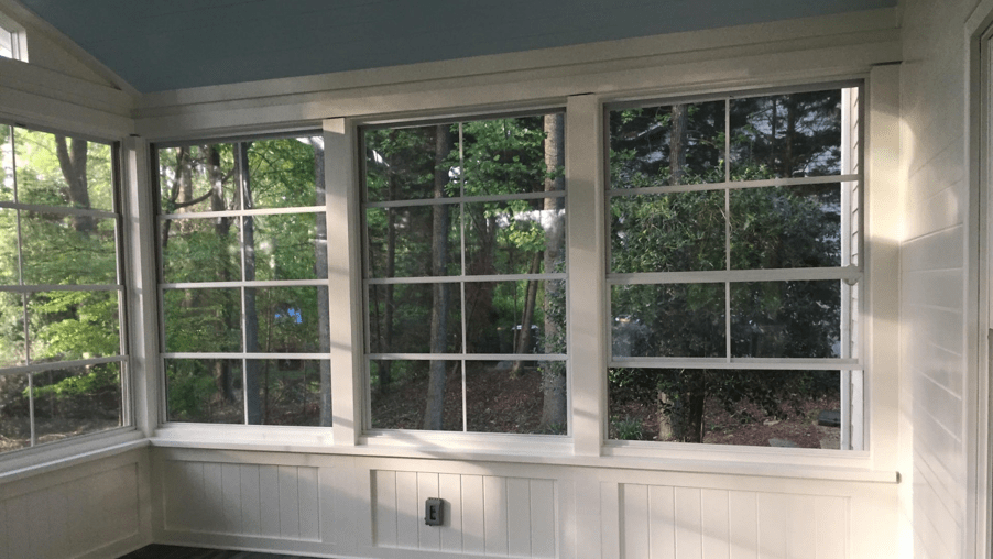 deck to three season room