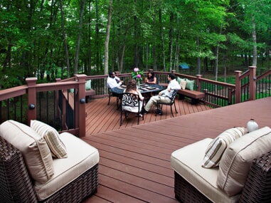 Beautiful Mulit-level deck with built in benches Beautiful Mulit-level deck with built in benches