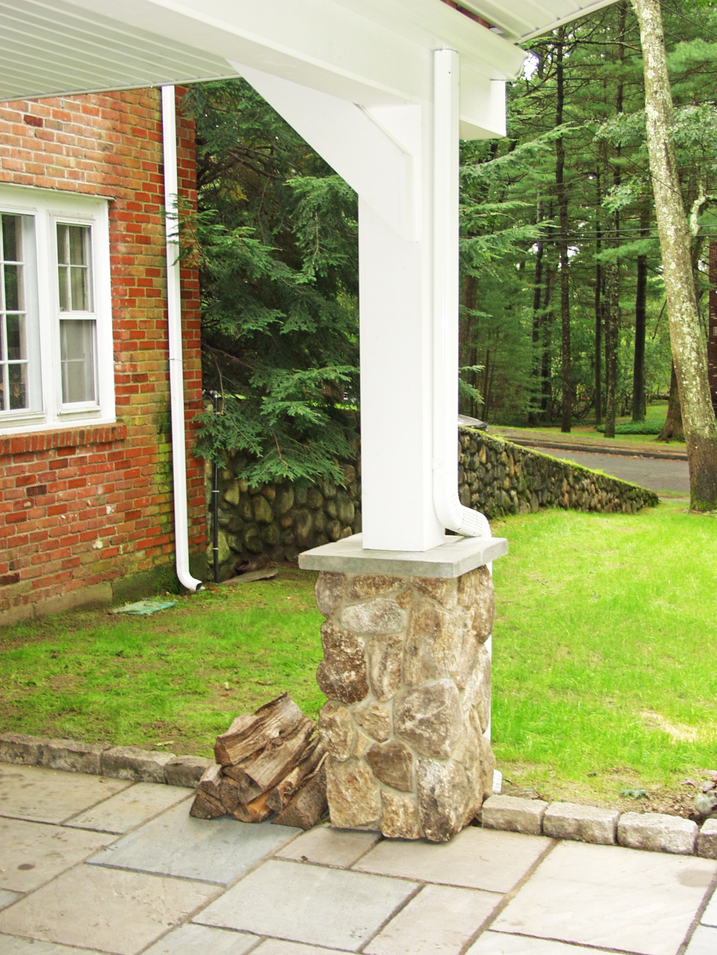 The epitome of multi-functional outdoor living spaces can now be found in Lynnfield, MA.