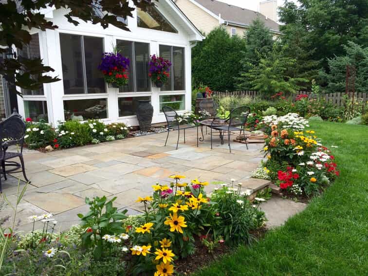 patio with screened porch
