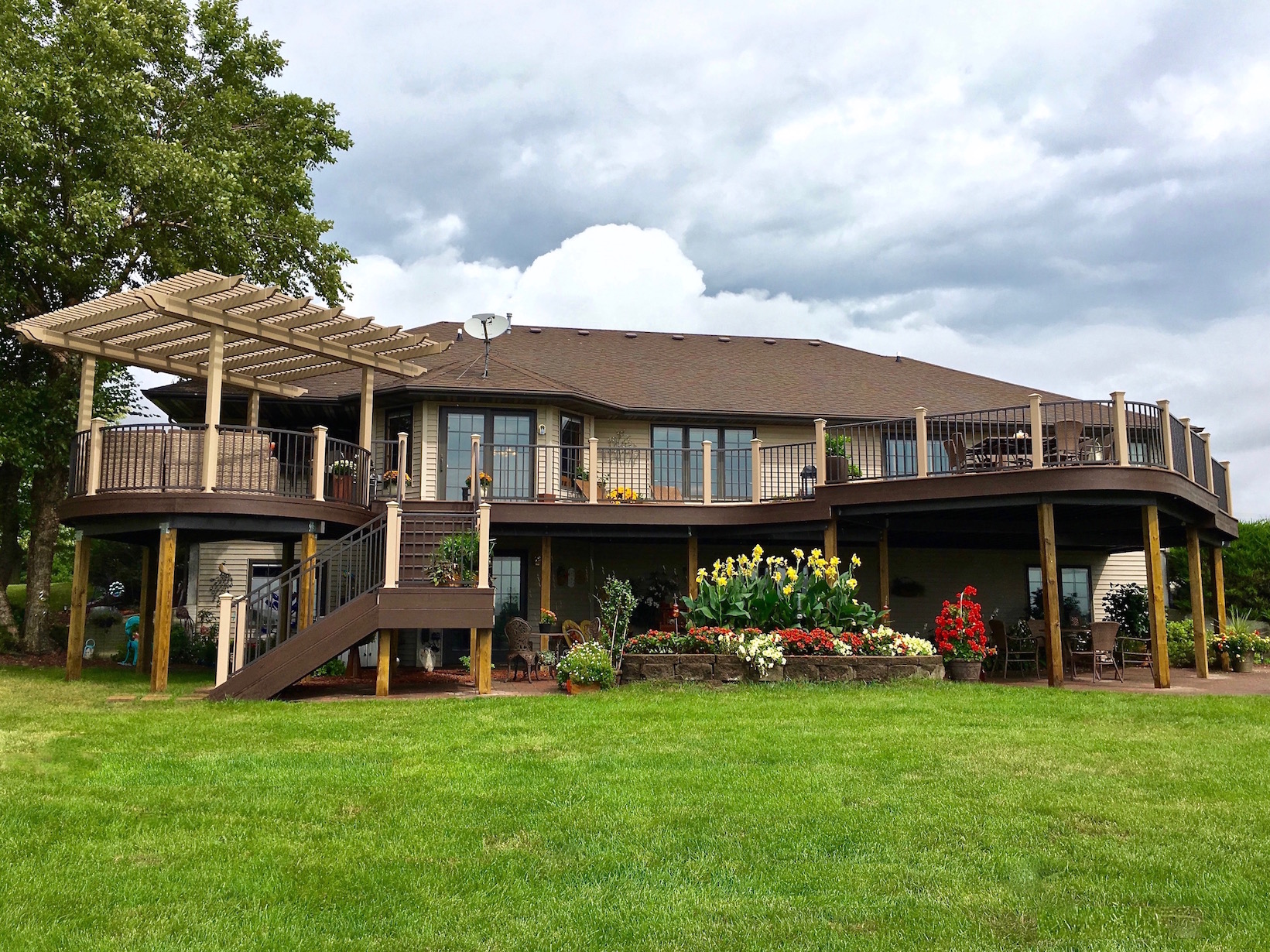 Custom elevated deck