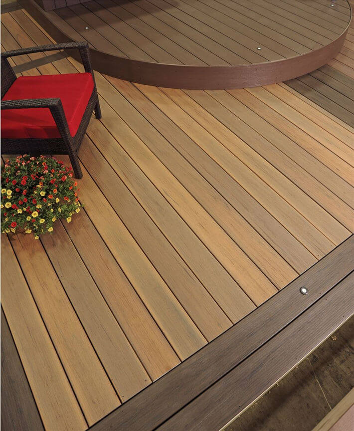 Custom deck with edge